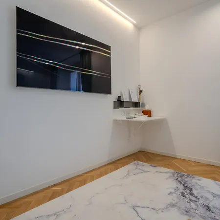 Guest house B And G San Babila- Luxury In The Heart Of - Design District Milan