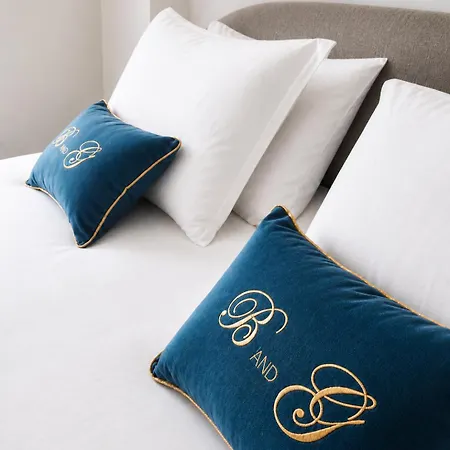 B And G San Babila- Luxury In The Heart Of - Design District 4*