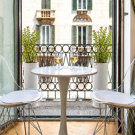 Guest house B And G San Babila- Luxury In The Heart Of - Design District Milan