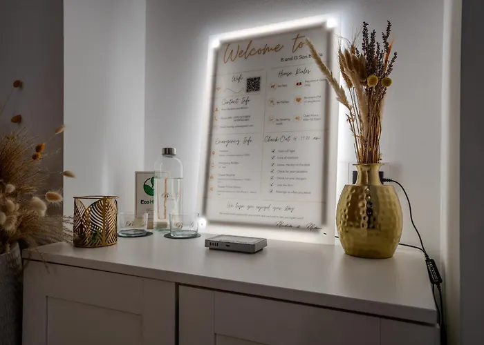 B And G San Babila- Luxury In The Heart Of - Design District Πανσιόν Μιλάνο