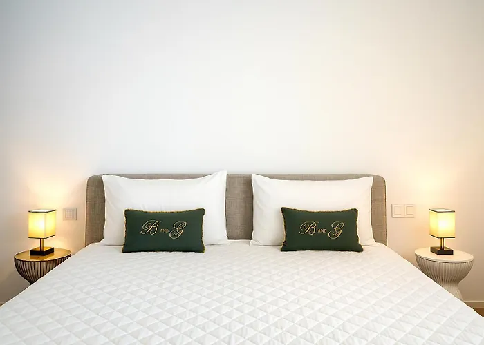 B And G San Babila- Luxury In The Heart Of - Design District Πανσιόν