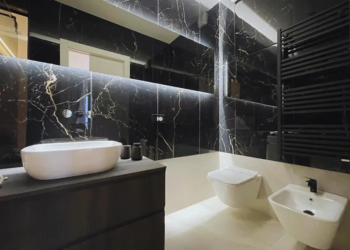 B And G San Babila- Luxury In The Heart Of - Design District Μιλάνο